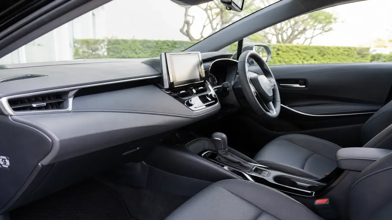 Interior Ambient Lighting Kits: Buying Guide for Footwell and Cabin LEDs
