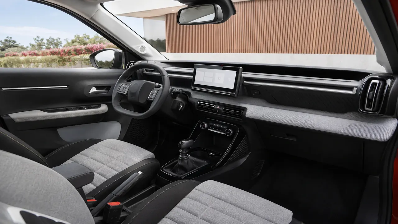 Insurance Premium Estimator: How the Numbers Are Built