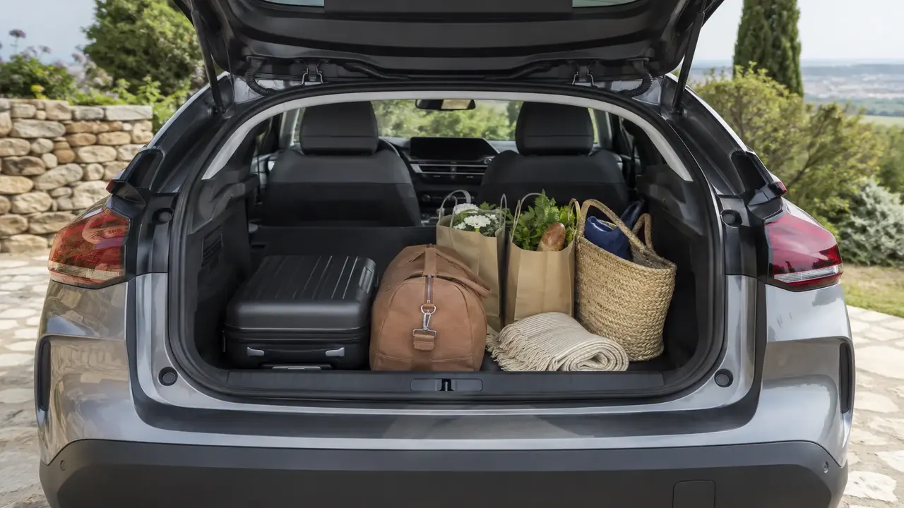 Citroën C4 — practicality