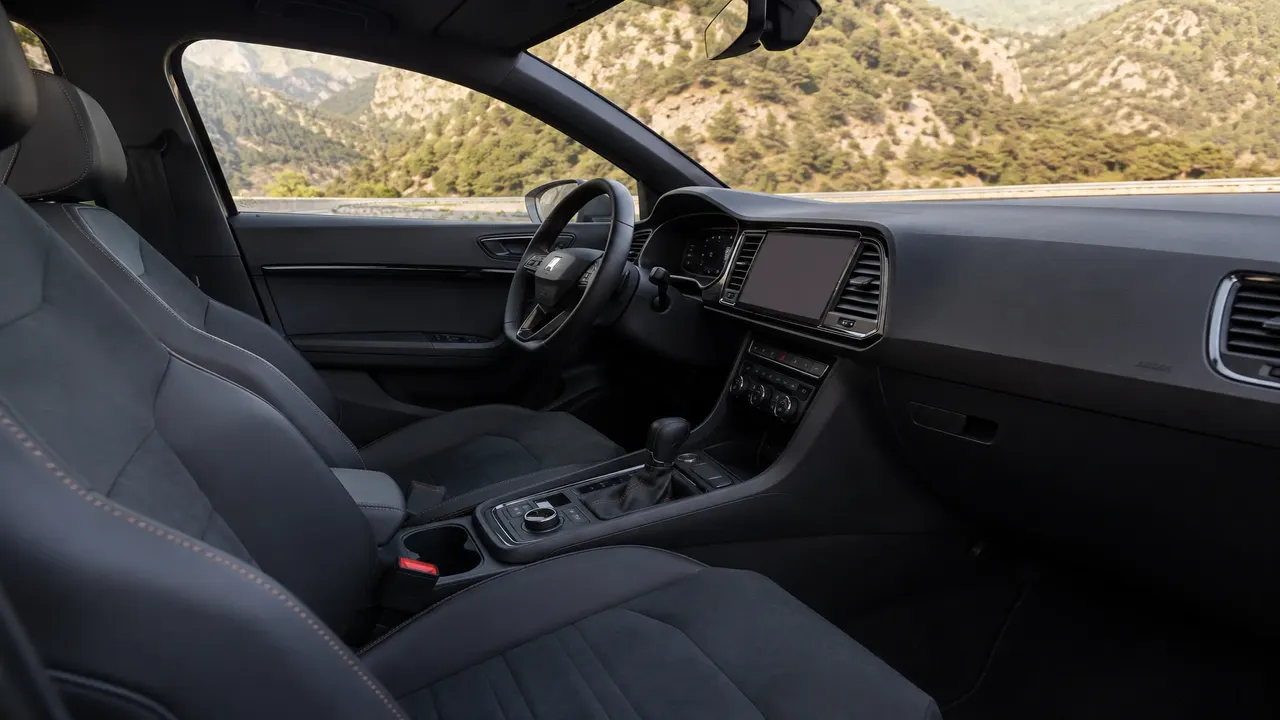 CUPRA Ateca — interior