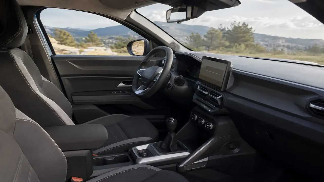 Dacia Duster — interior