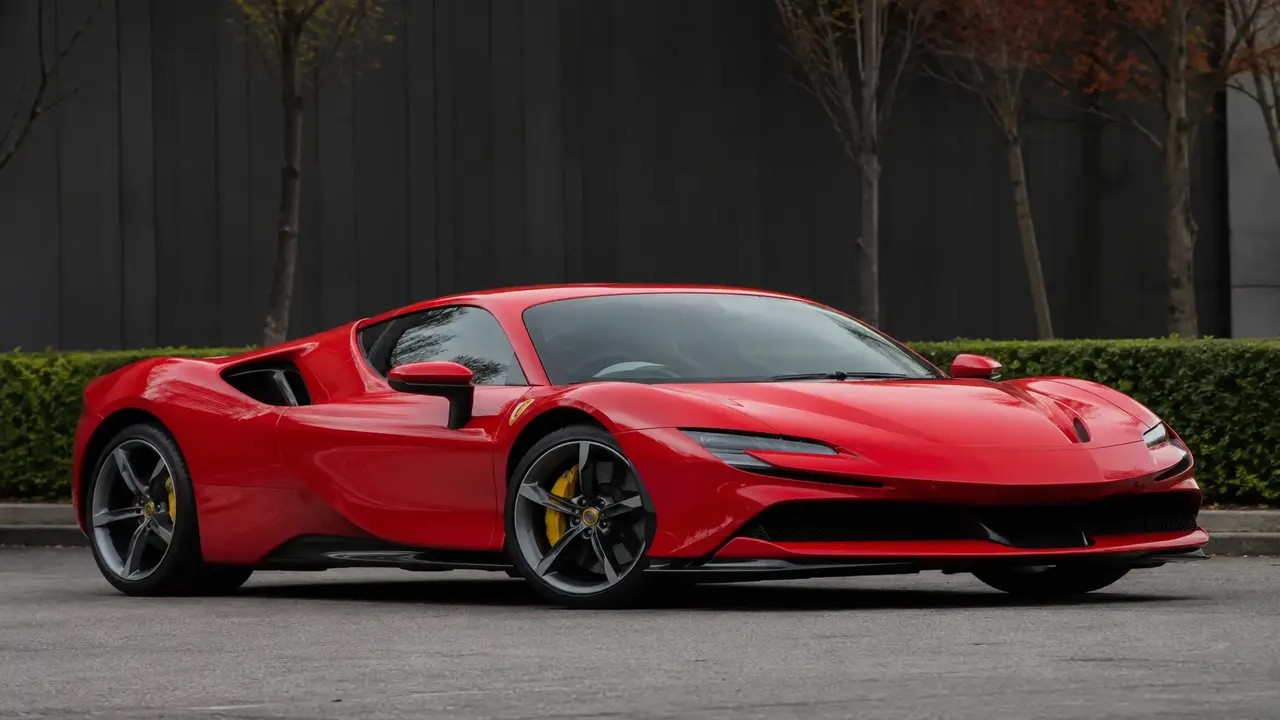 Ferrari SF90 Stradale — exterior