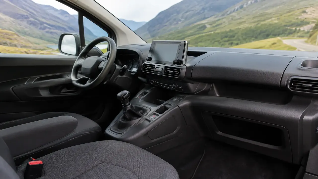 Fiat Doblò — interior