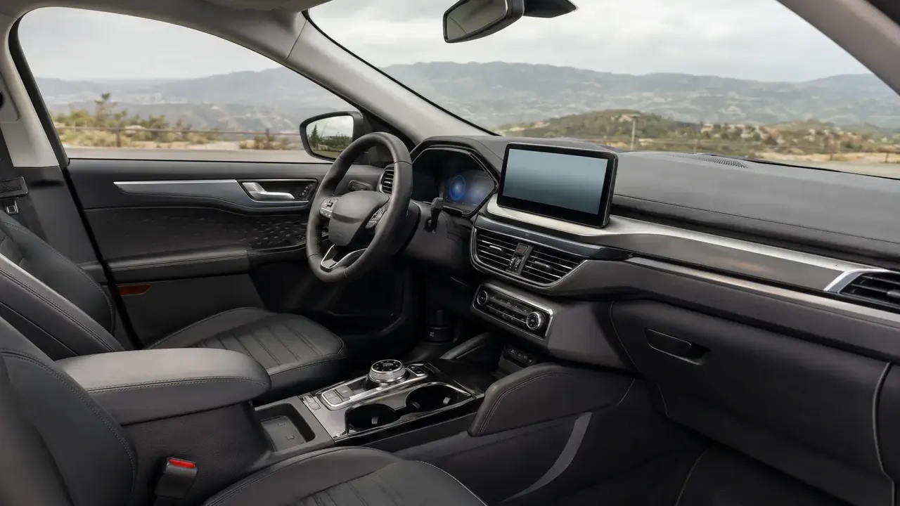 Ford Kuga — interior