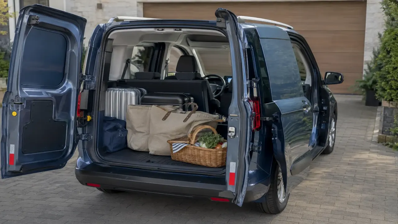Ford Transit Courier — practicality