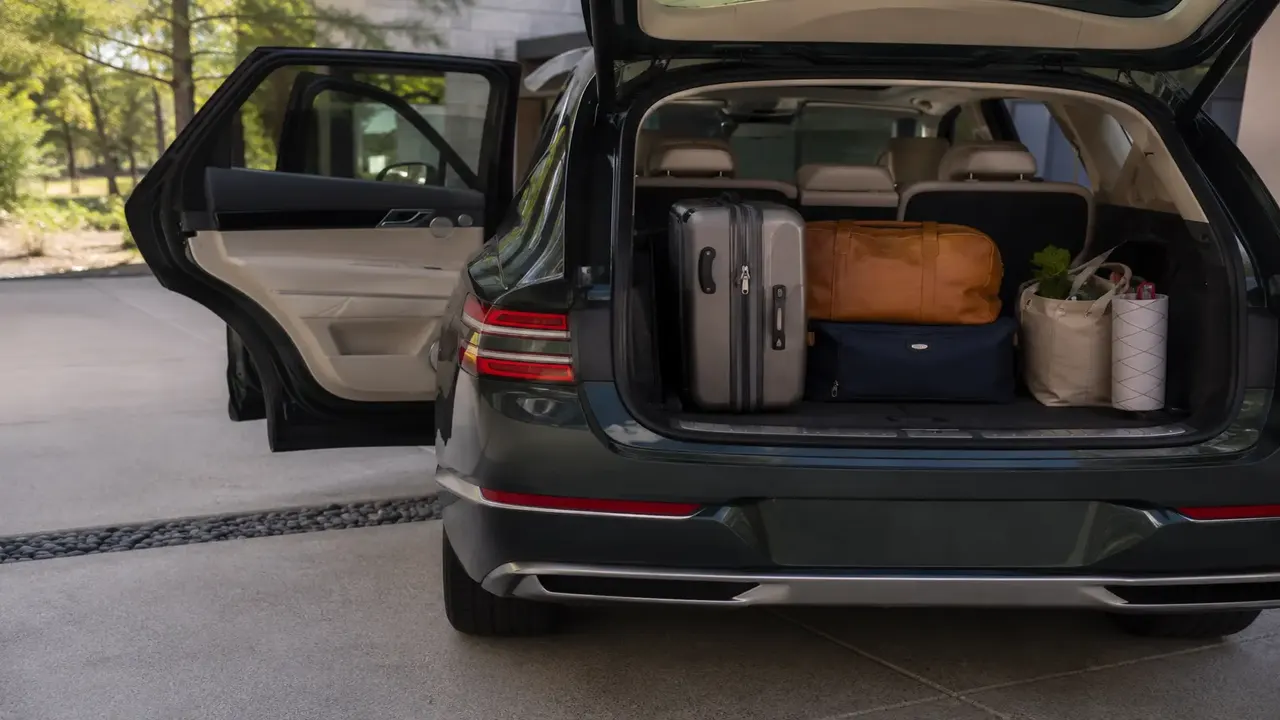 Genesis GV80 — practicality