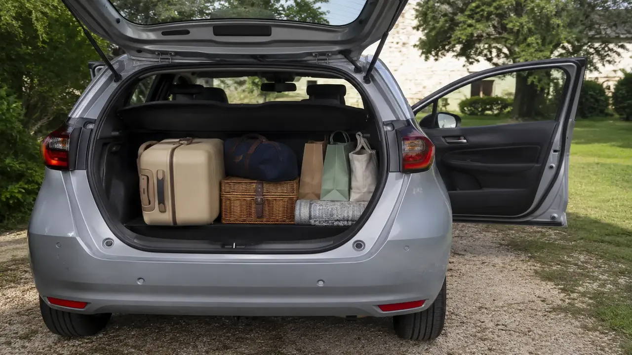 Honda Jazz (Fit) — practicality