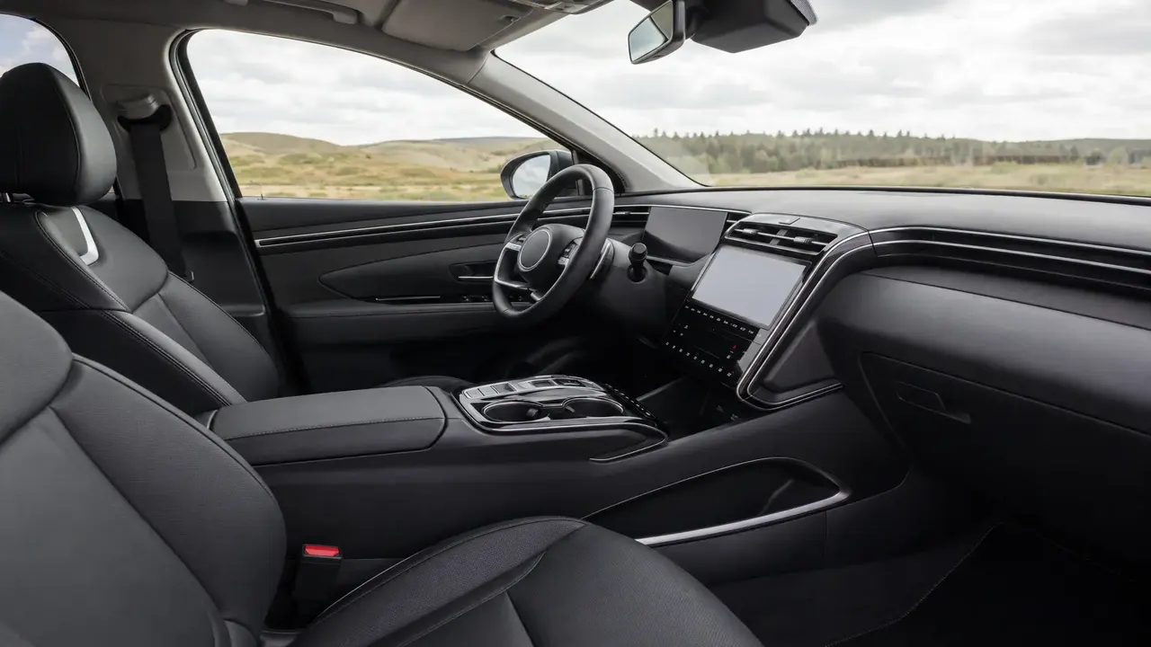 Detailing Sprays and Polishes: What Each One Actually Does