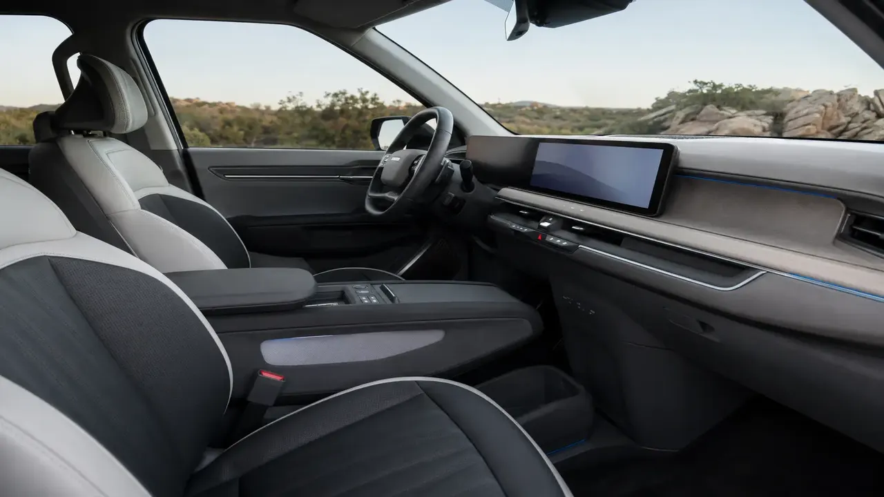 Kia EV9 Air RWD — interior