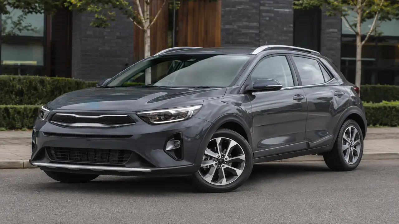 Kia Stonic 1.2 Base — exterior