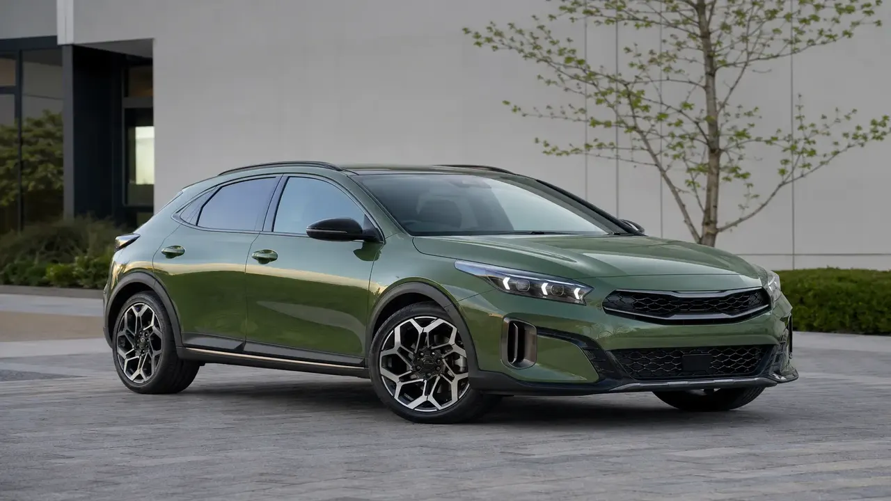 Kia XCeed 1.4 T-GDi Base — exterior
