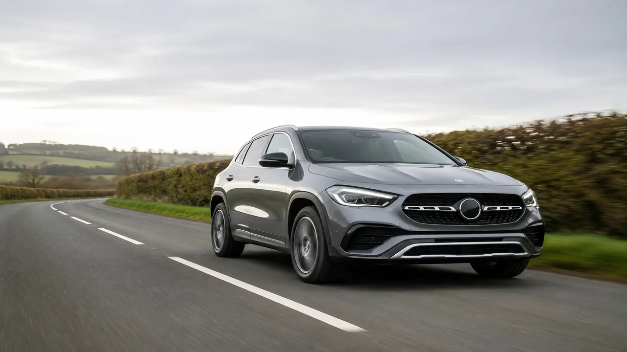 GLA-Class – Subcompact crossover (2013) — UK review