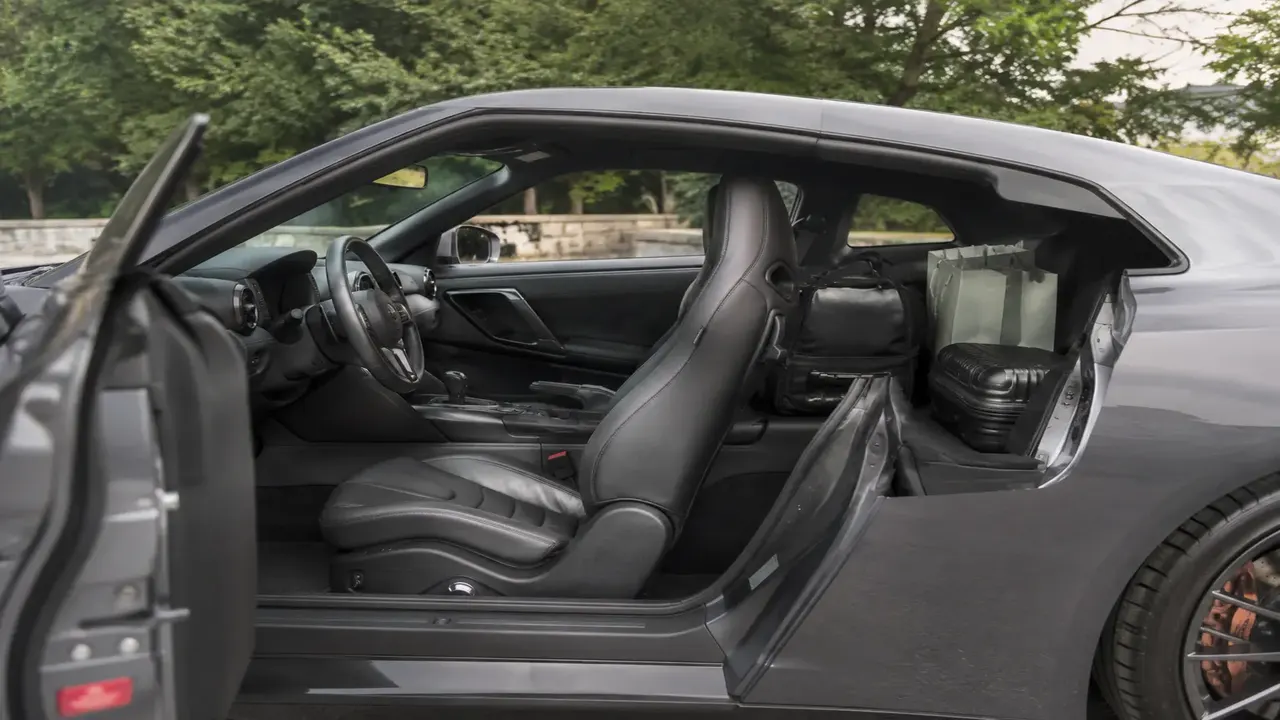Nissan GT-R — practicality