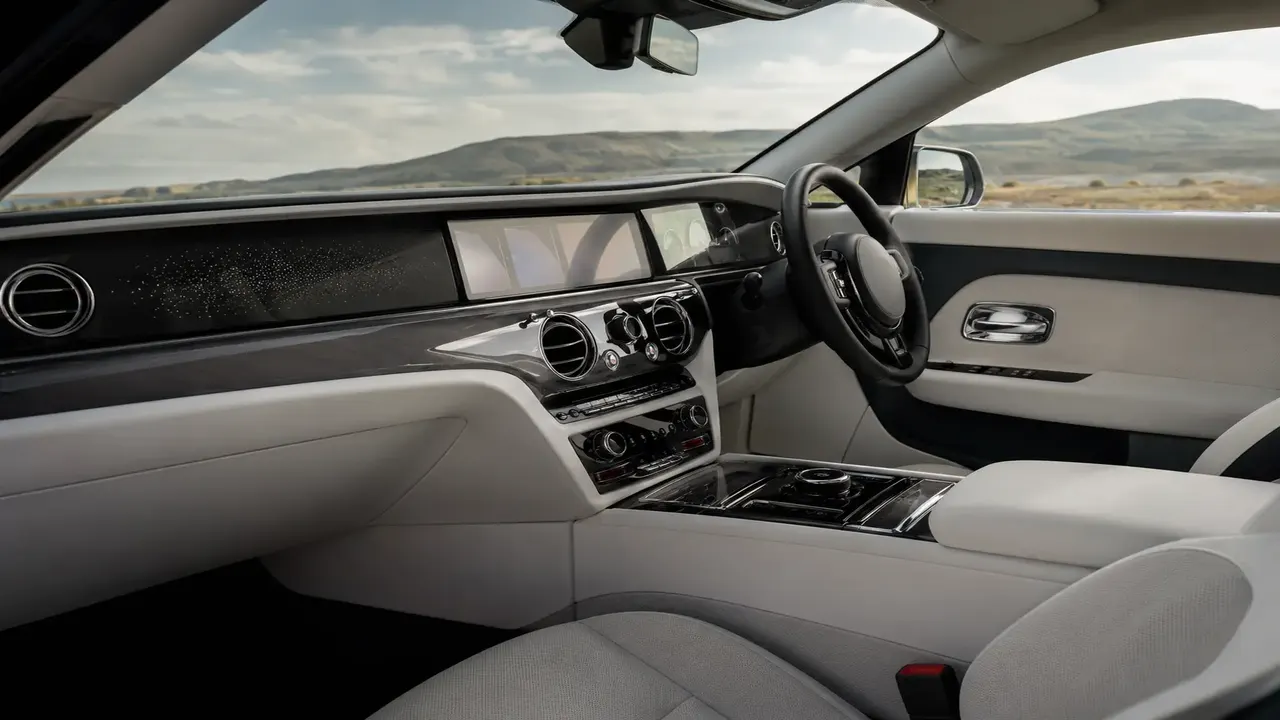 Rolls-Royce Spectre — interior