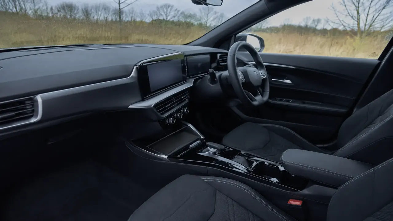 Vauxhall Mokka — interior