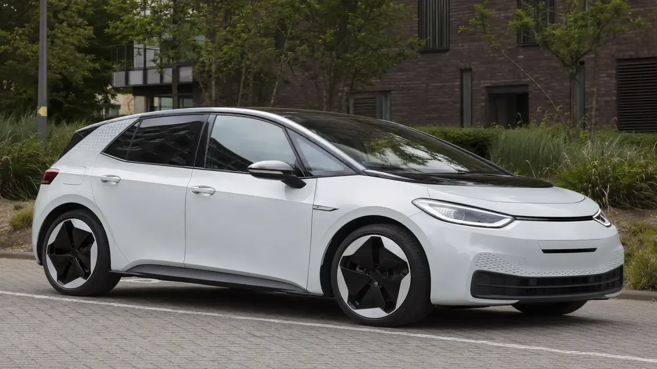Best Cars by Category Voting: How Segment Winners Are Chosen