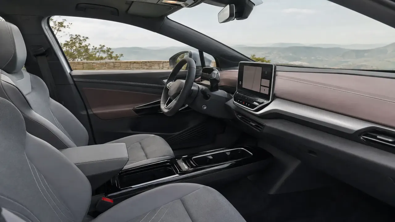 Volkswagen ID.4 — interior