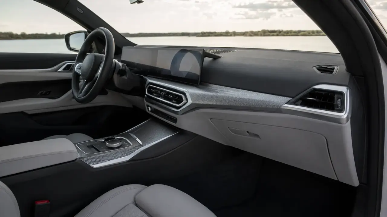 BMW i4 — interior