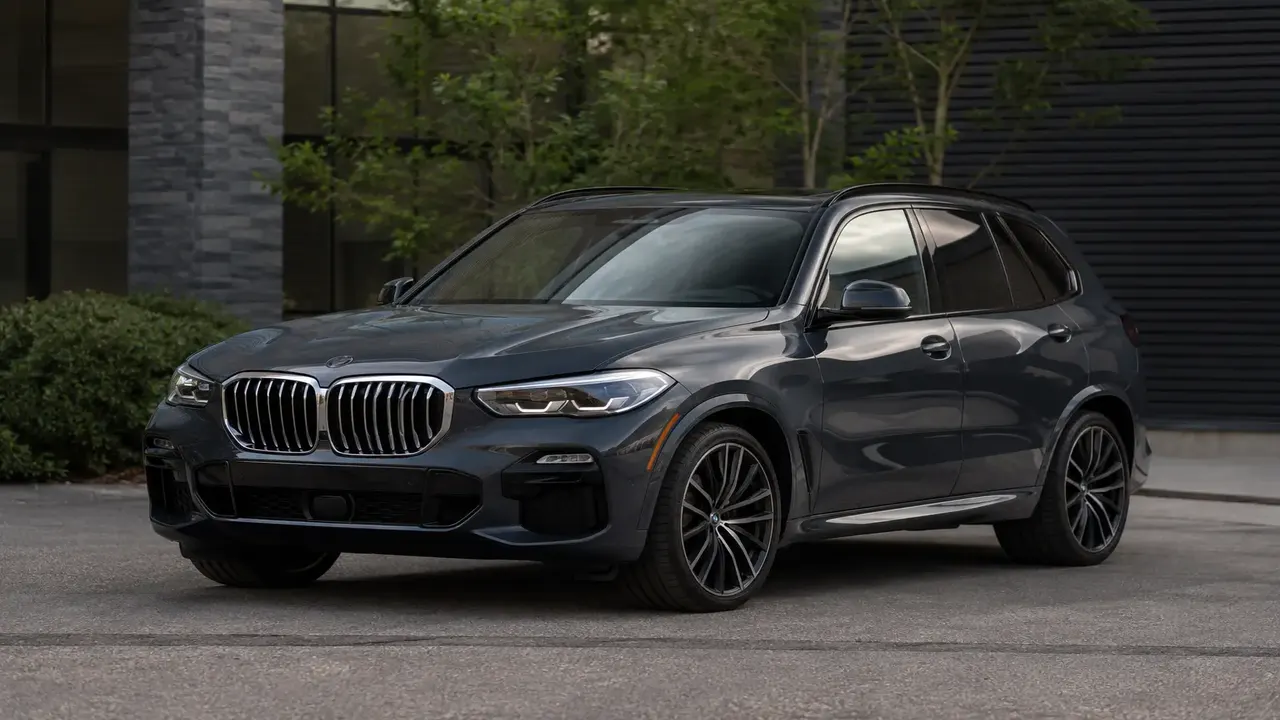 BMW X5 — exterior