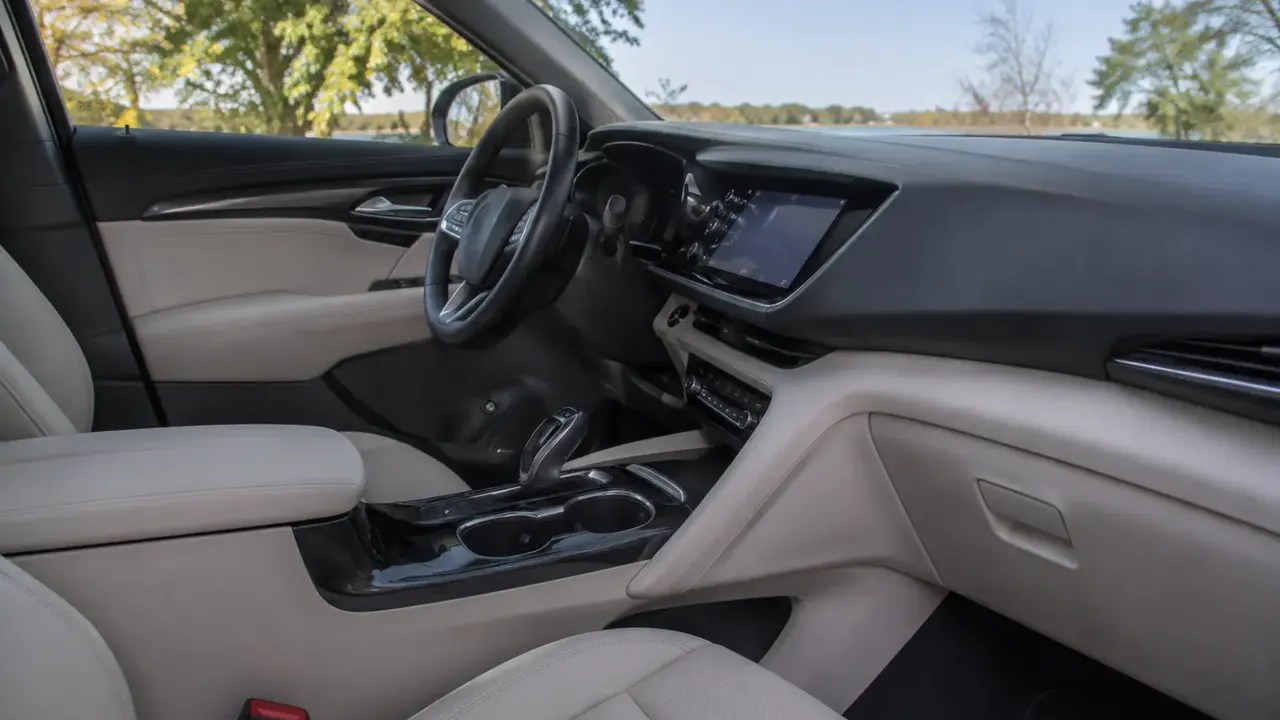 Buick Envision — interior