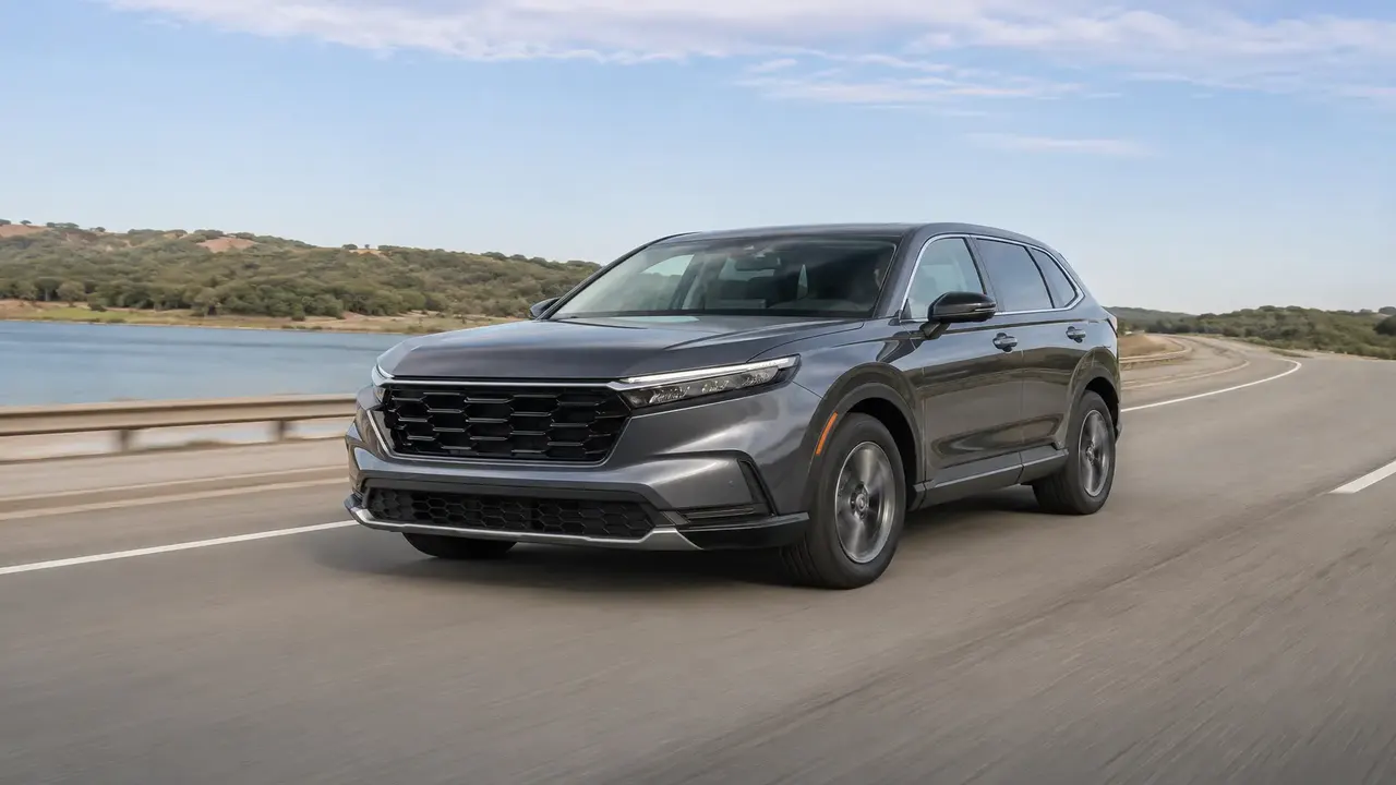 Honda CR-V Hybrid Touring AWD — US review