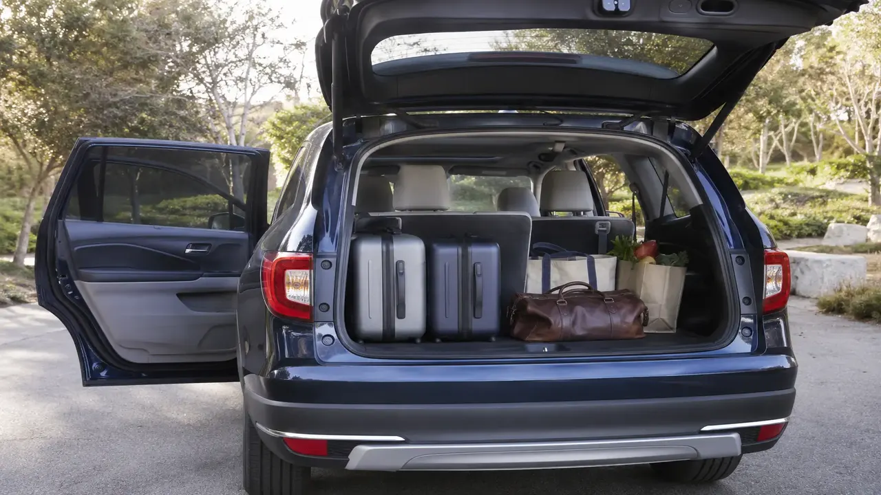 Honda Pilot Elite — practicality