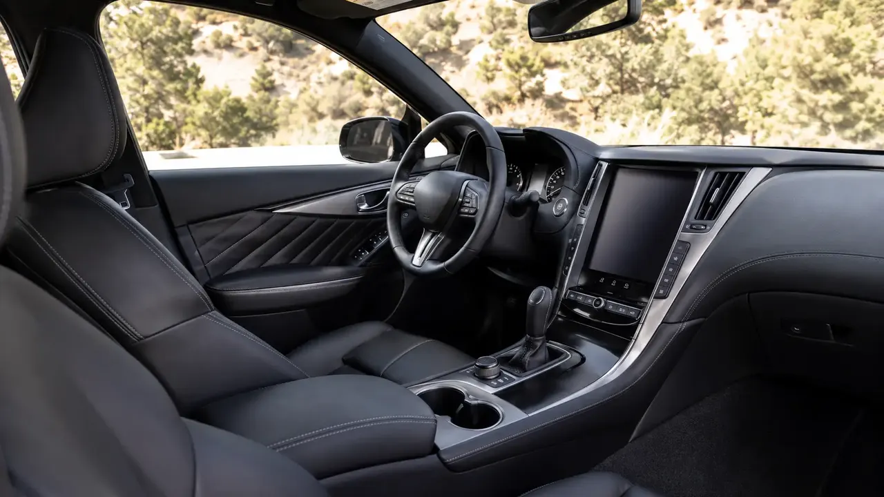 Automatic vs Manual vs Dual-Clutch Transmission: Which Should You Buy?