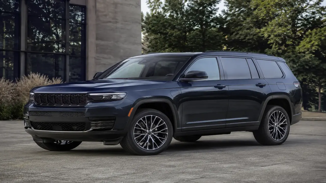 Toyota Land Cruiser vs Lexus GX vs Jeep Grand Cherokee