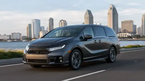 Honda Odyssey Elite review